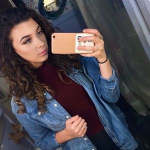 Meet your Posher, Hayley